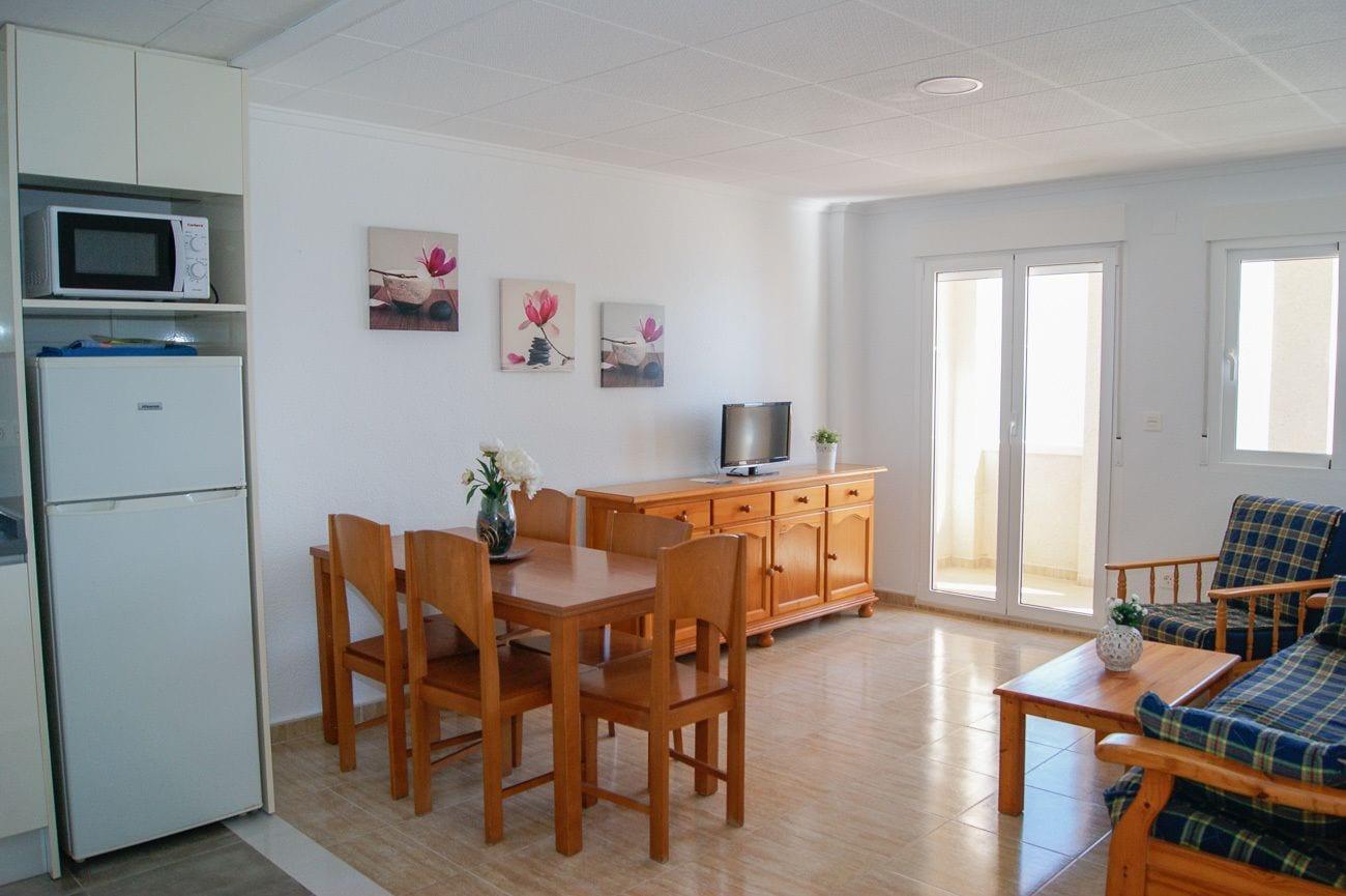 Riviera Beach Apartments Пилар де ла Горадада Экстерьер фото