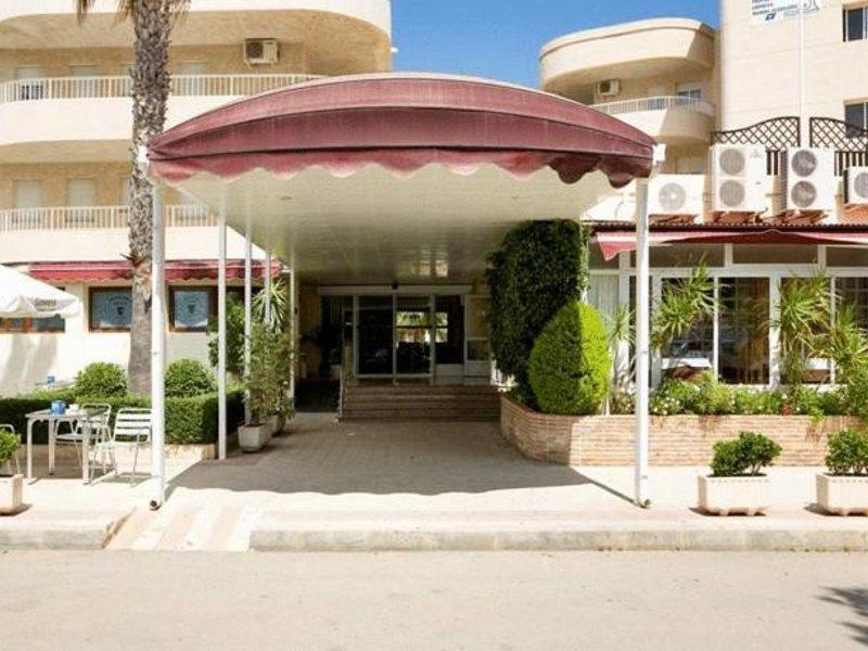 Riviera Beach Apartments Пилар де ла Горадада Экстерьер фото